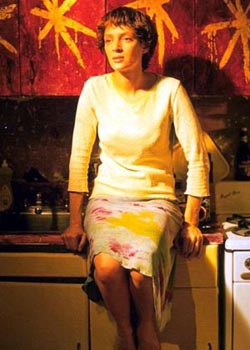파리한 얼굴, 갸날퍼보이는 몸매... 왠지 위노나 라이더도 떠오르는 'Chelsea Walls'의 우마 서먼